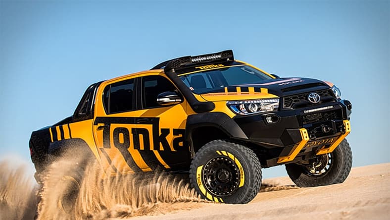toyota-tonka-hilux-1