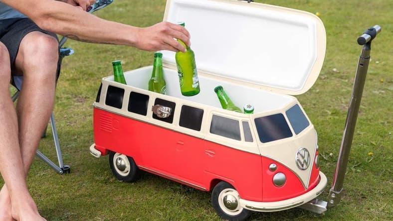 Volkswagen Bus Cooler Promo