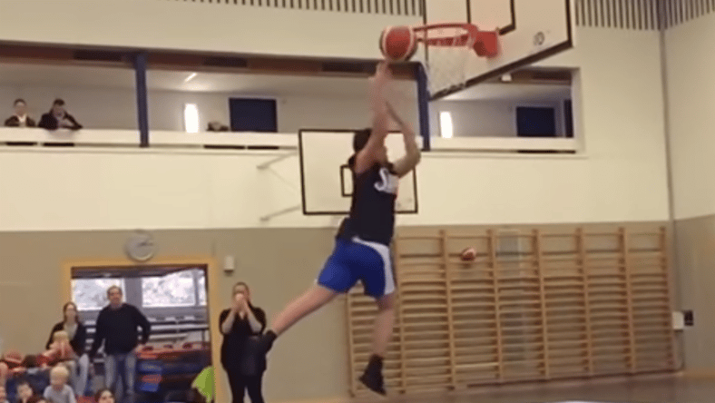 White Kids Can't Dunk
