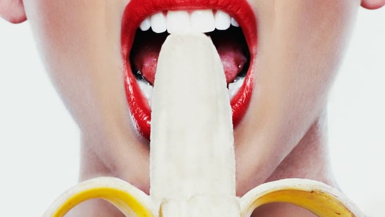 woman banana MAN.jpg