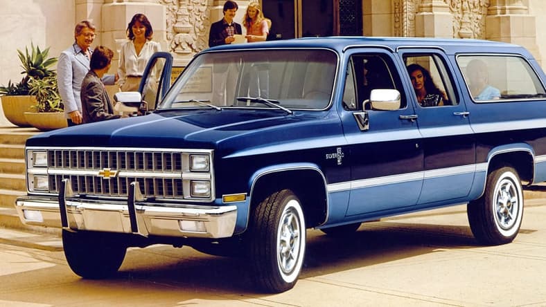 1981_Chevrolet_Suburban_W81HV-CT001MXb.jpg