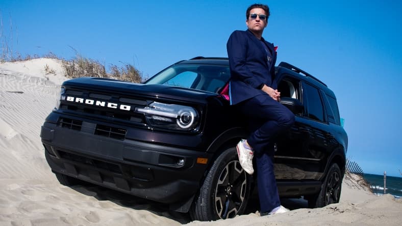 2021 Ford Bronco Duncan Quinn Promo