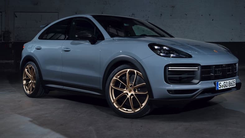 2022 Porsche Cayenne Turbo GT Promo