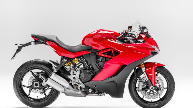 3-04 SUPERSPORT.jpg