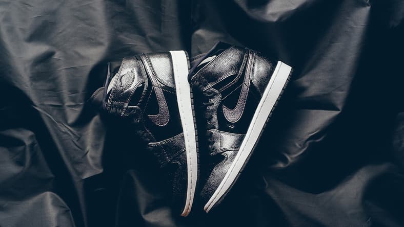 air-jordan-retro-high-main.jpg