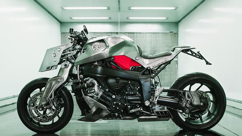 bmw-k1200s-pan-speed-shop-10.jpg