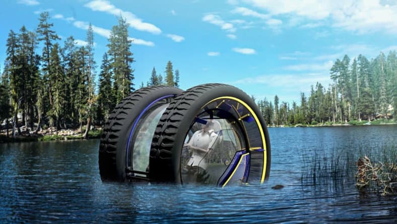 Paddles inside the wheel wells propel it in boat mode (Photo: Adolfo Esquivel)