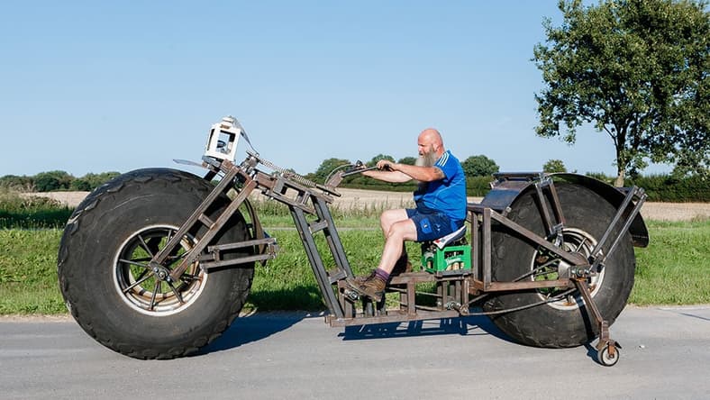 German on giant bike AP