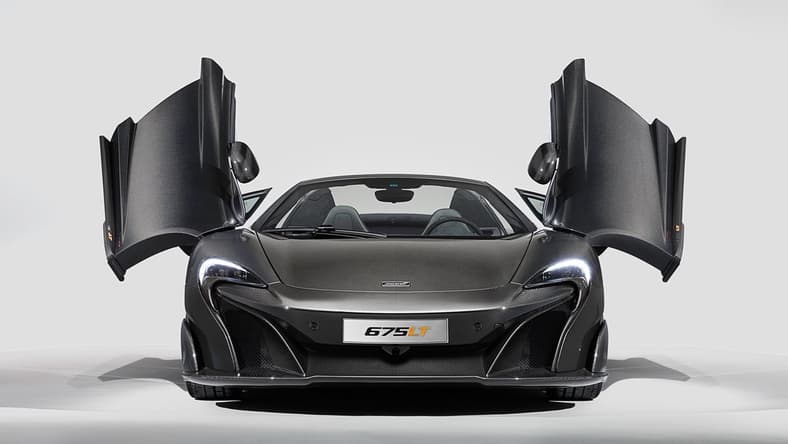 McLaren MSO Carbon Series 675LT1.jpg