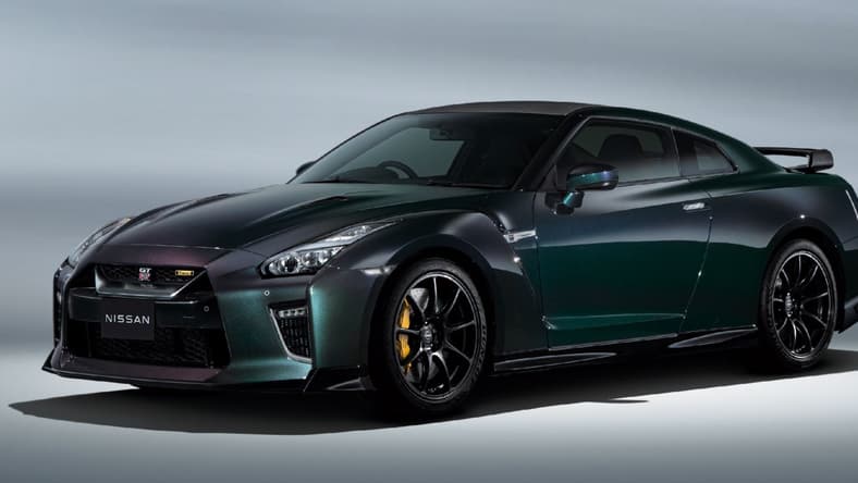 Nissan GT-R T-Spec Promo