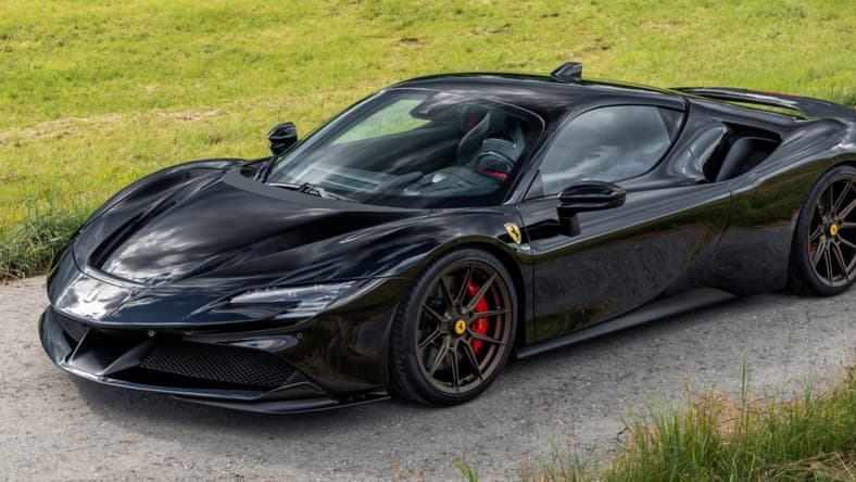 Novitec Ferrari SF90 Promo