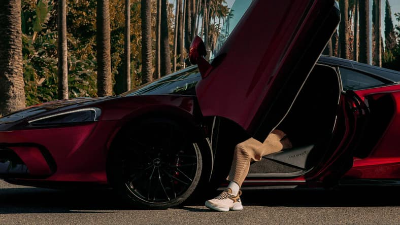 McLaren x APL