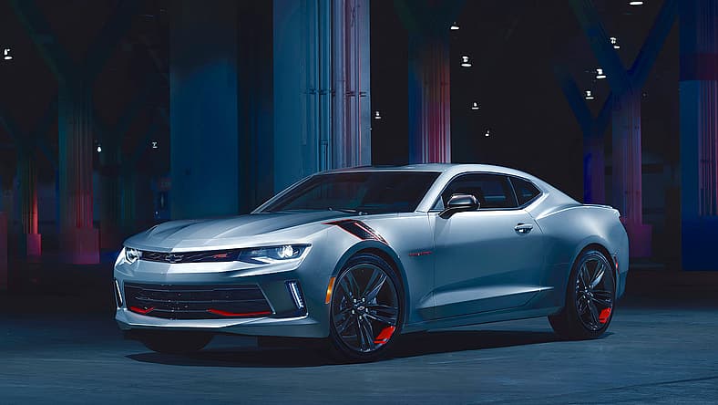 2017-Chevrolet-Camaro-Redline-112