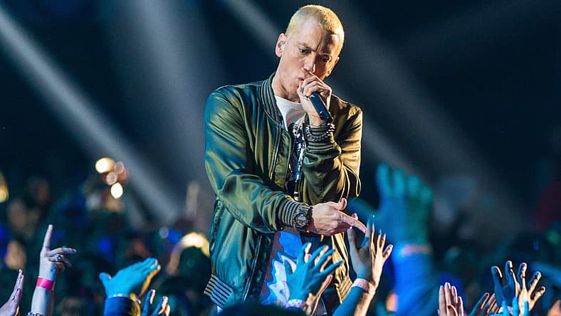eminem-beard-promo
