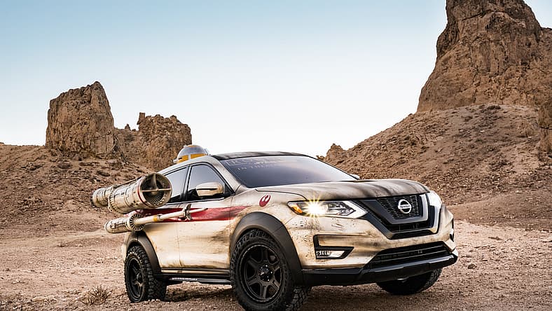 Nissan_Star_Wars_X_wing_inspired_2017_Nissan_Rogue_01