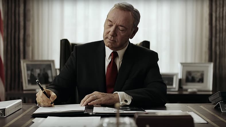 np121615_houseofcards_article.jpg