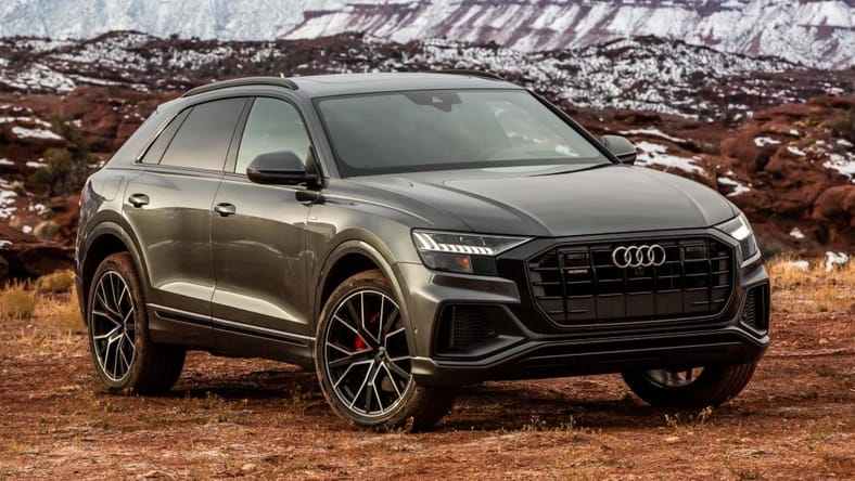 Audi Q8 Promo