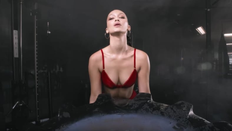 bella-hadid-love-2