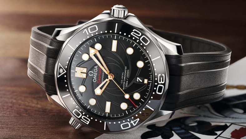 facebook-Linked_Image___OMEGA_210.22.42.20.01.004_amb_01