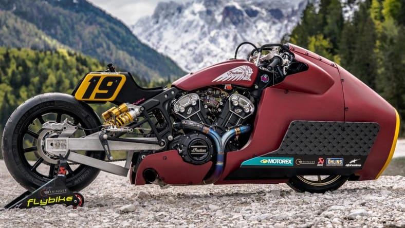 Indian Workhourse Scout Bobber Promo