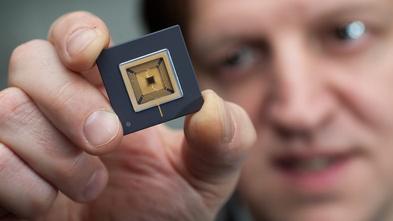 Professor Harald Haas shows off LiFi technology