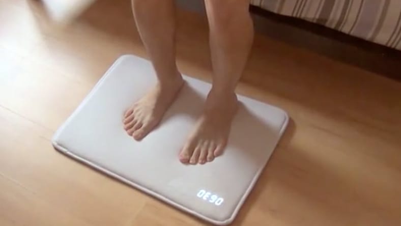 Ruggie pressure-sensitive alarm clock mat