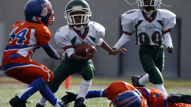 youth tackle football