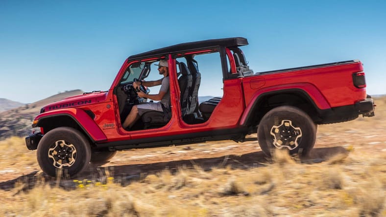 2021 Jeep Gladiator Promo