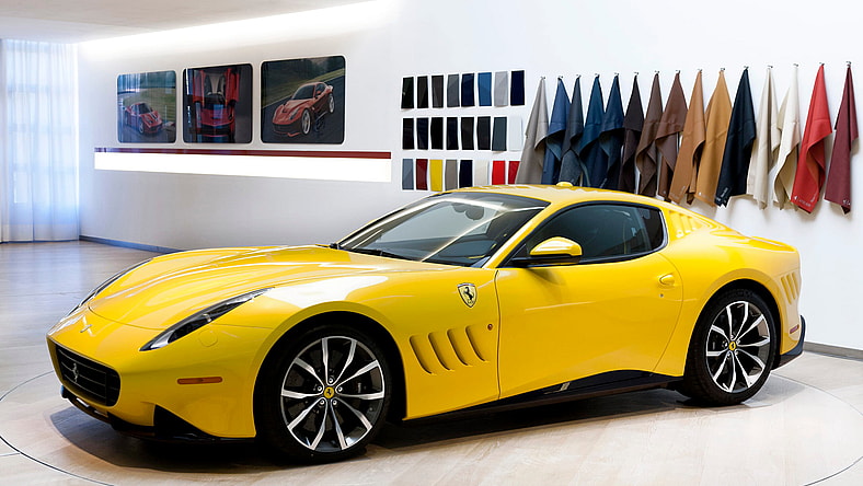 Ferrari SP 275 rw Competizione