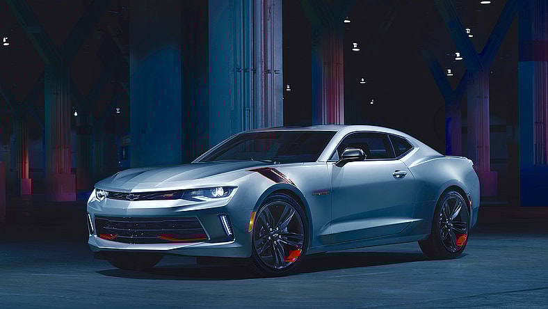 2017-Chevrolet-Camaro-Redline-112