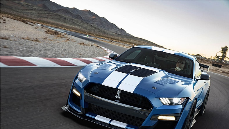 2020 Ford Mustang Shelby GT500SE  (1)