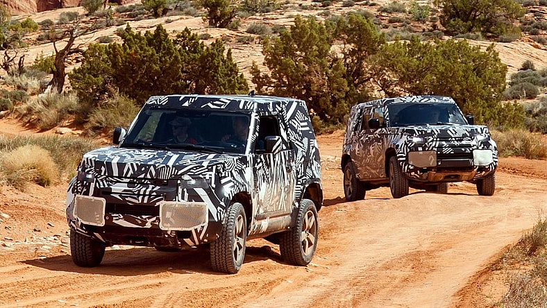 2020 Land Rover Defender Promo