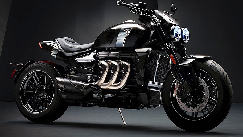 2020-Triumph-Rocket-TFC-First-Look-muscle-motorcycle-2