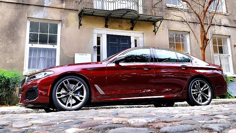 2021 BMW M550i Promo 2