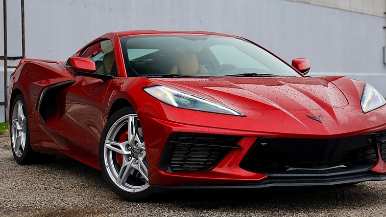 2021 corvette stingray first drive promo