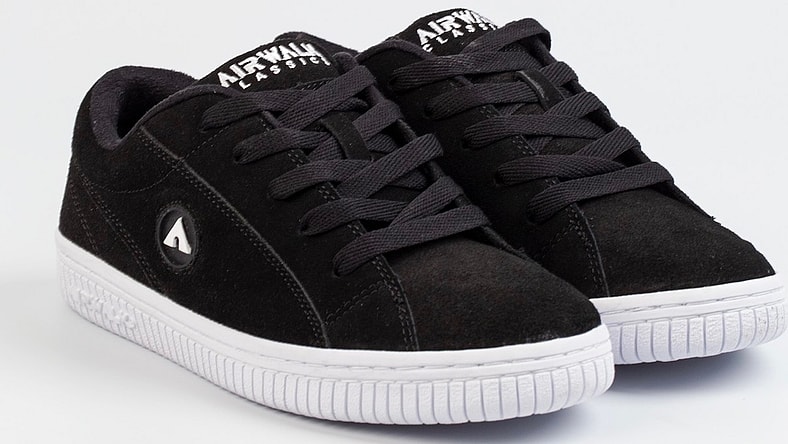 airborne-sneakers-5