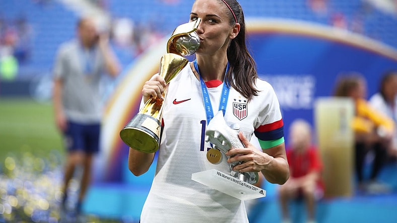 alex-morgan-trophy-GettyImages-1160614226