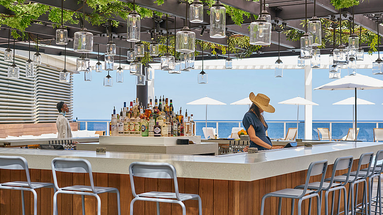 asbury park ocean club outdoor pool bar