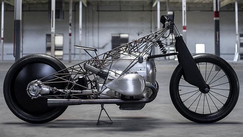 BMW The Revial Birdcage Promo