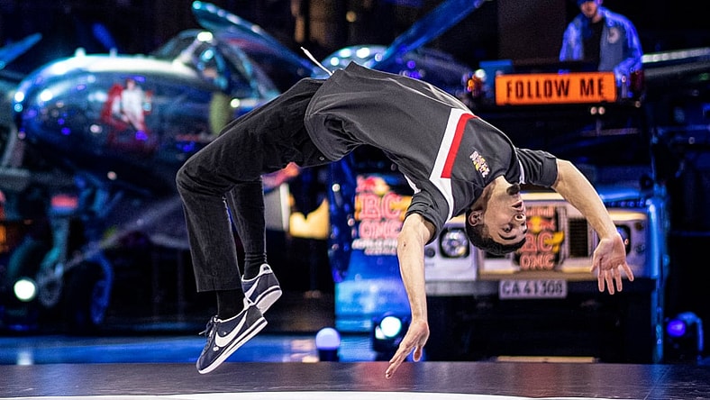 break-dancer-GettyImages-1229843954