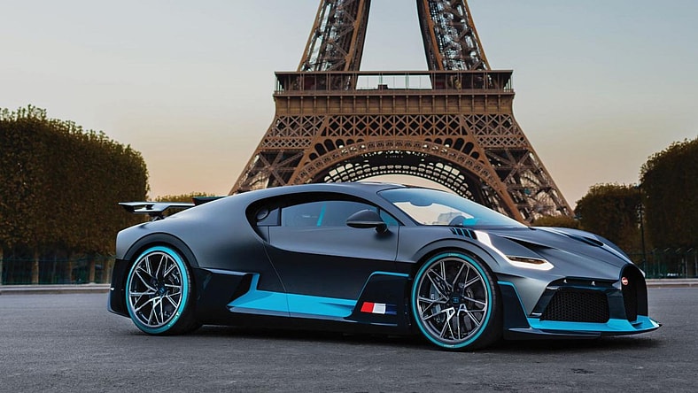 Bugatti Divo Promo