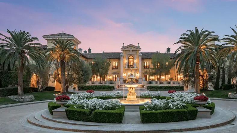 concierge-auctions-villa-firenze-1