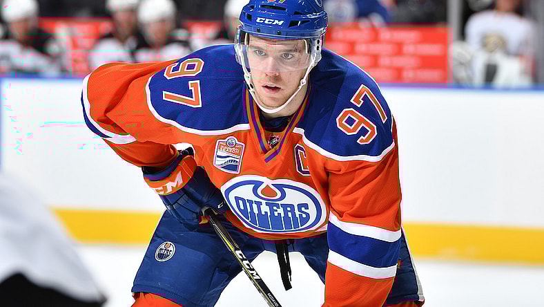 Connor-McDavid-1