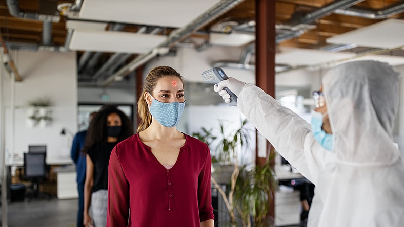 coronavirus-socia-distance-stock-GettyImages-1262272023