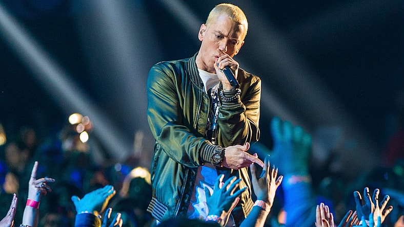 eminem-beard-promo