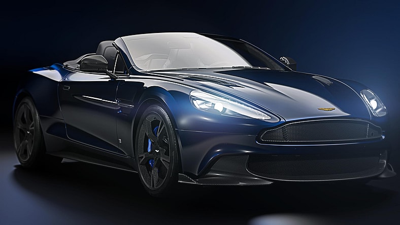 facebook-Linked_Image___Aston Martin Vanquish S_Tom Brady Signature Edition_01