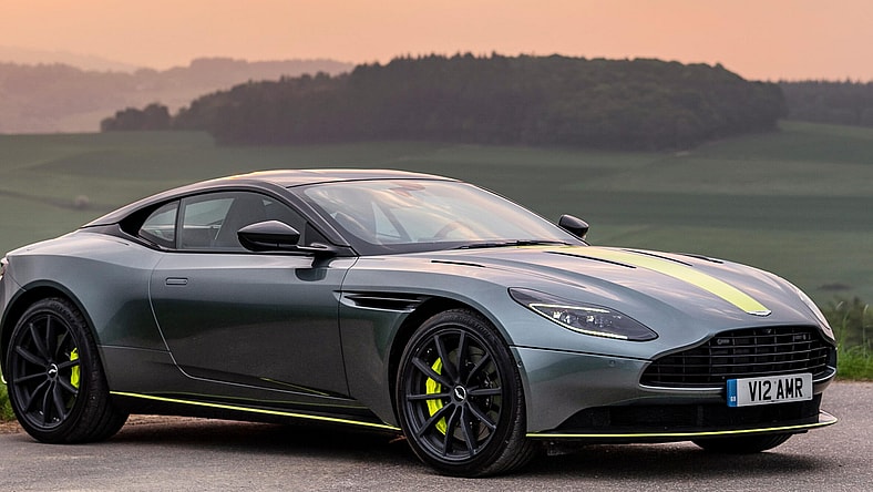 facebook-Linked_Image___Aston_Martin_DB11_AMR_-_Signature_Edition (4)