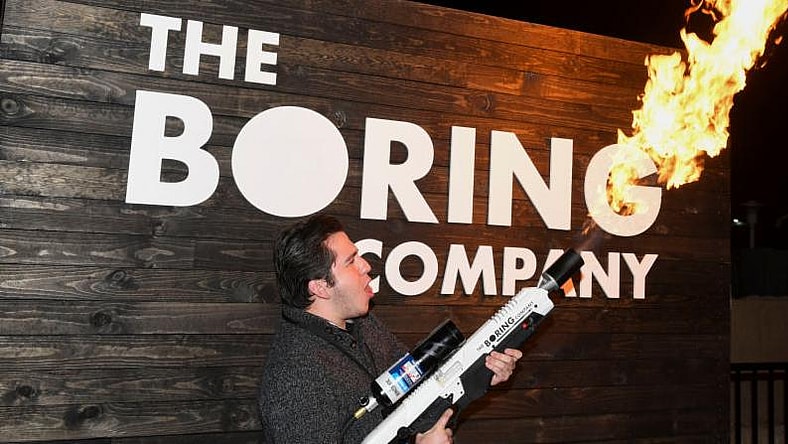 facebook-Linked_Image___boring-co-flamethrower-GettyImages-1074385594