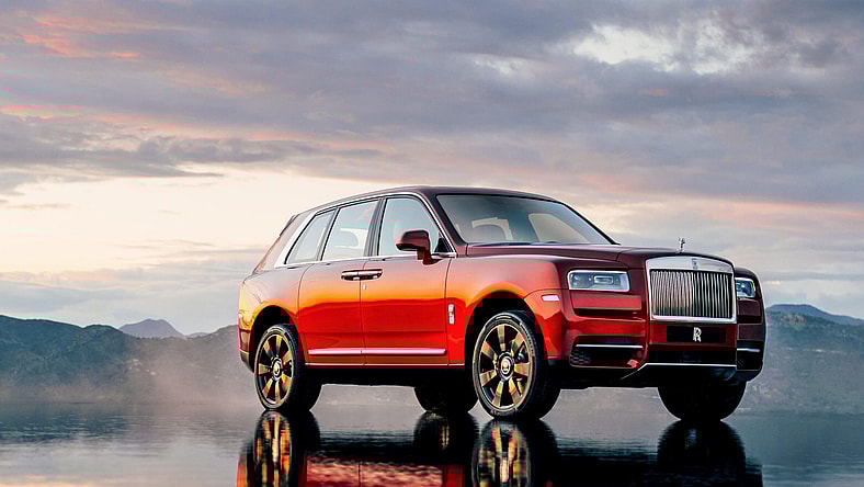 facebook-Linked_Image___Cullinan Magma Red ext (4)