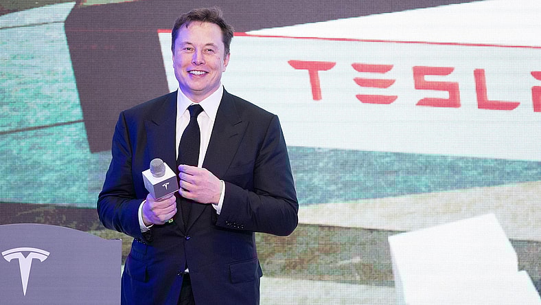 facebook-Linked_Image___elon-musk-tesla-GettyImages-1192521427